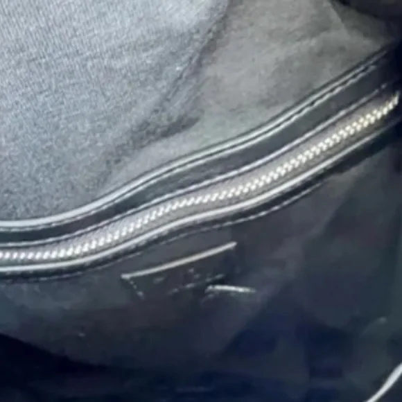 New Zara silver metallic zip tote bag - Picture 3 of 3